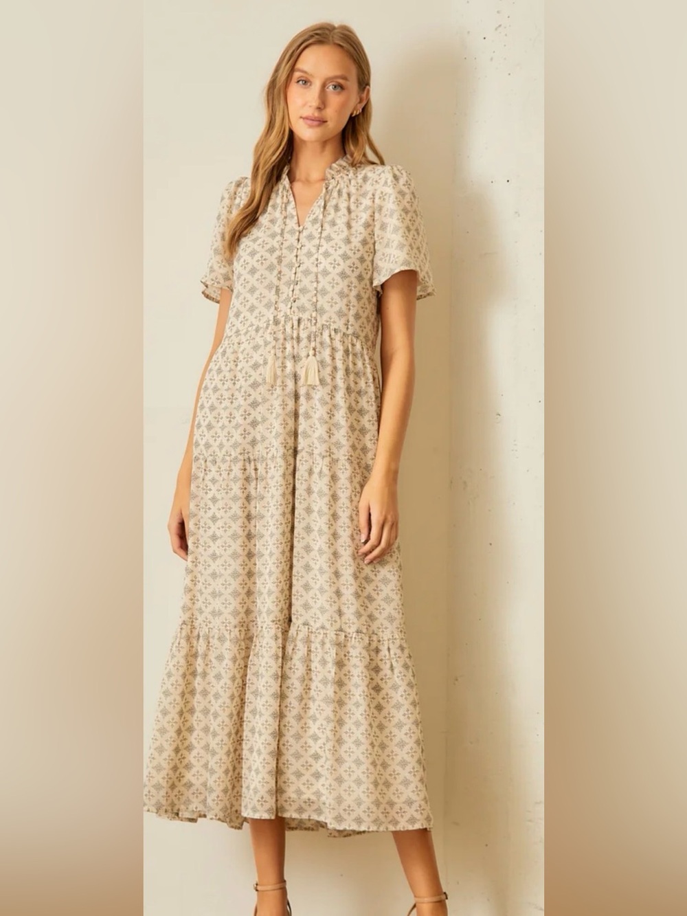 Polagram Boho Cream Printed Tiered Maxi Dress Medium NWT